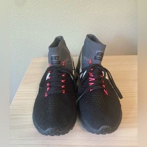 Nike running shoes, size 6